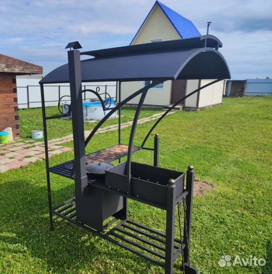 Мангал с печью под казан и крышей