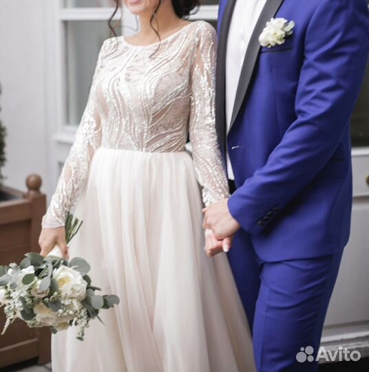 Свадебное платье