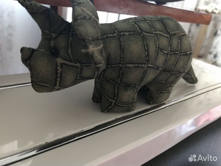 Динозавр, мягкая игрушка