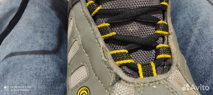 Сноубордические ботинки 41 размер