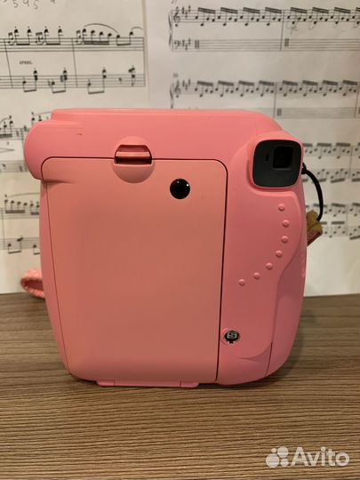 Instax Mini 9 Картриджный фотоаппарат