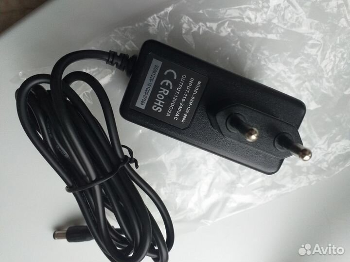 Адаптер SSM-120-2000 12V/2А новый