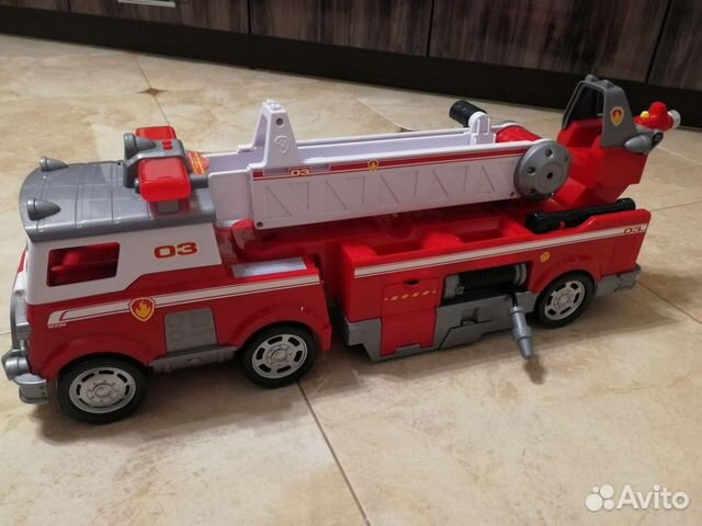 Машинка игрушка