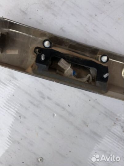 Накладка двери багажника renault duster 2012)