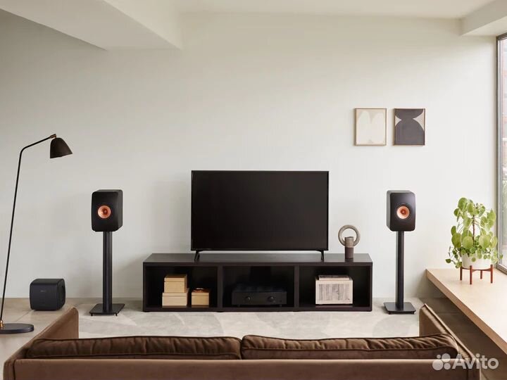 Сабвуфер KEF KC62 Titan