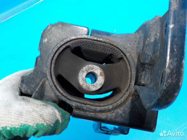 Опора кпп (подушка) левая toyota Avensis 3 (T270)