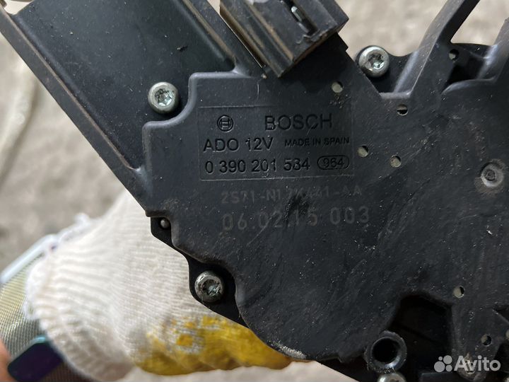 Моторчик стеклоочистителя задний Ford Mondeo 3