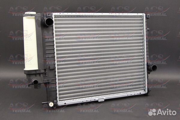 Радиатор охлаждения Бмв E34 518-525 A/C+
