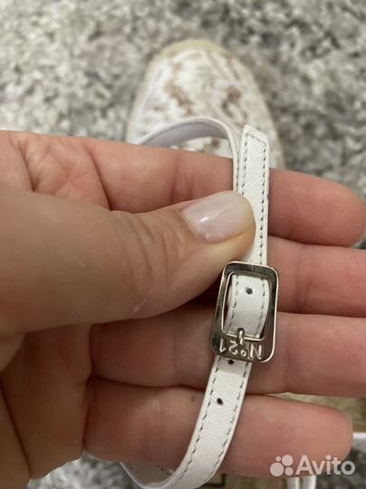 Эспадрильи N21