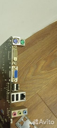 Материнская плата с процессором 775 сокет