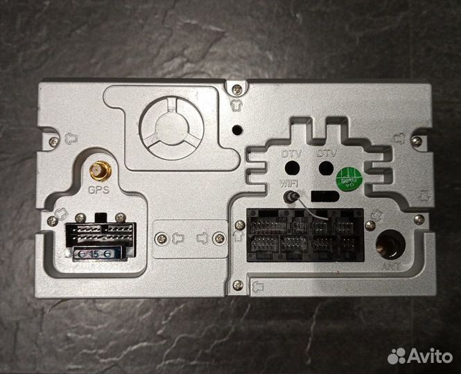 Автопроигрыватель Incar AHR-7580