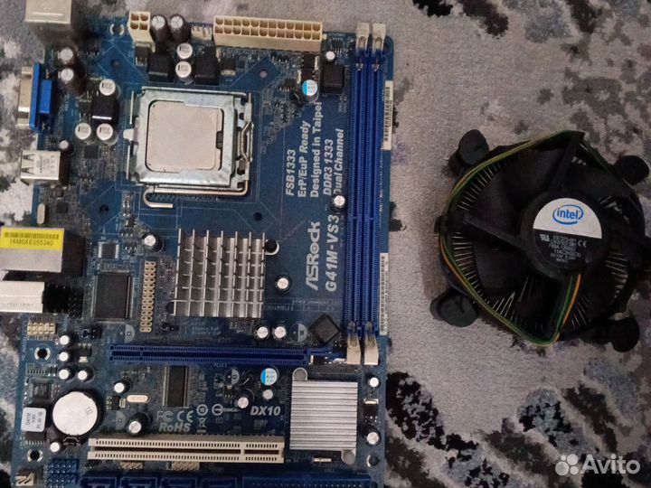 Материнская плата с процессором