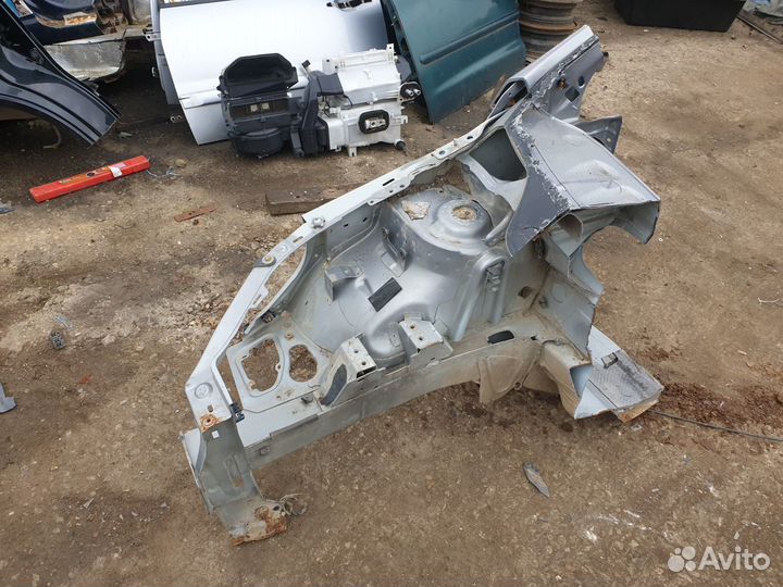 Лонжерон передний правый Peugeot 307 Пежо 01-08 г