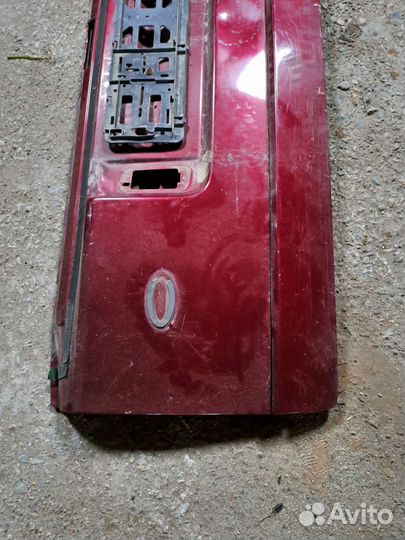 Борт багажника Range Rover Vogue