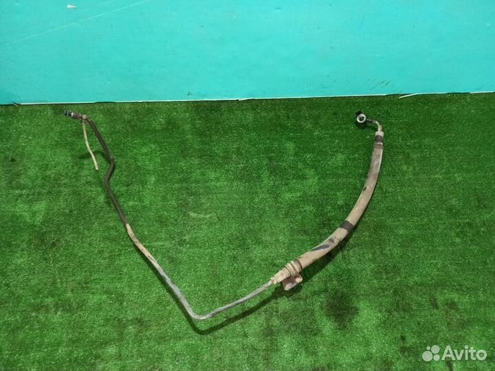 Трубка гура M. L200 2006-2016