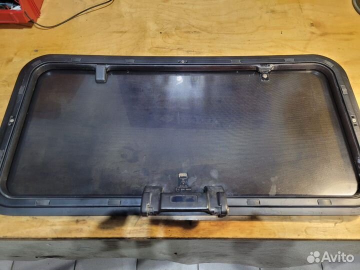 Люк автомобильный универсальный