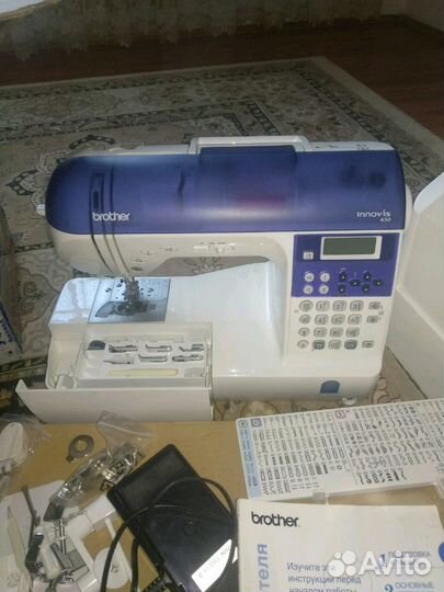 Швейная машина Brother