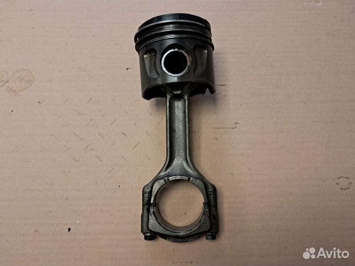 Поршень на Opel Vectra C (Опель Вектра С)