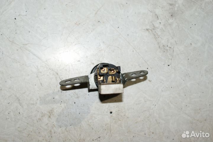 Реостат резистор печки Toyota Carina E RGB5HY