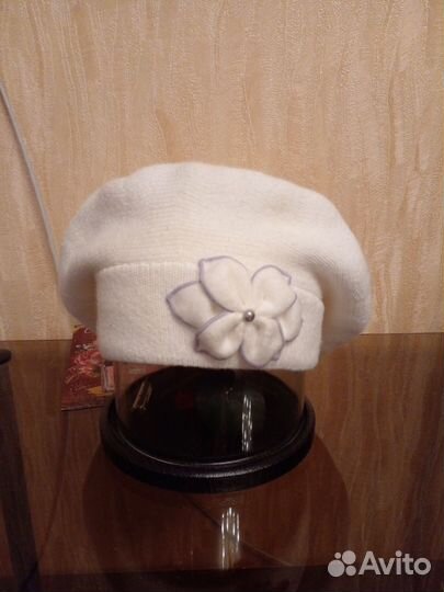 Берет женский