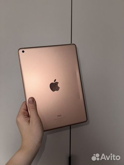 iPad 2018 (6-го поколения)