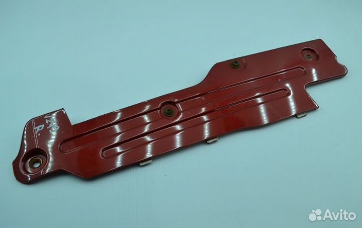 Накладка фары, правая volvo FH16 (01.93)