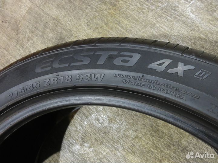 Kumho Ecsta 4X II 215/45 R18 93W