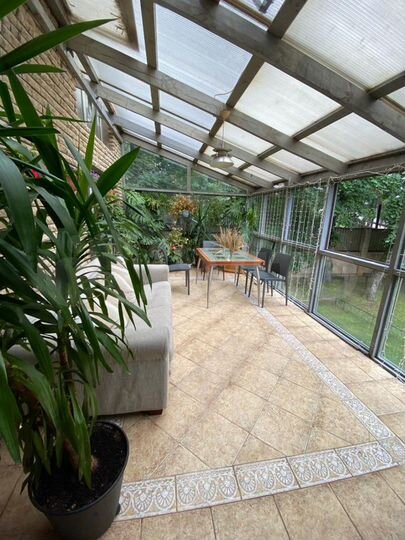 Коттедж 200 м² на участке 12 сот.