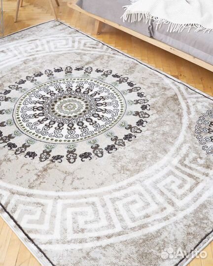 Ковер размером : 1.50х2.30 (№ 22412) новый