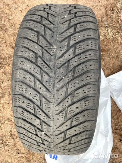 Nokian Tyres Hakkapeliitta 8 245/45 R18 100T