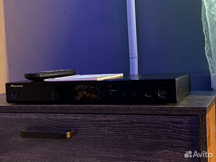 Blu-ray плеер Pioneer BDP-170