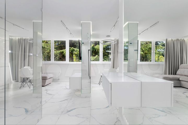 2-к. квартира, 50 м², 4/18 эт.