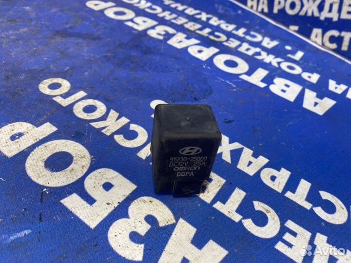 Реле Hyundai Accent седан 2006