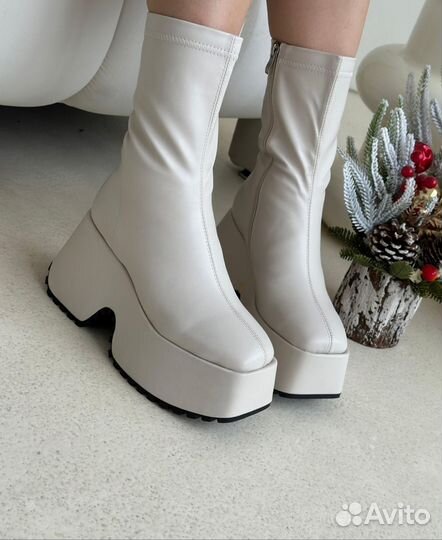 Ботинки женские