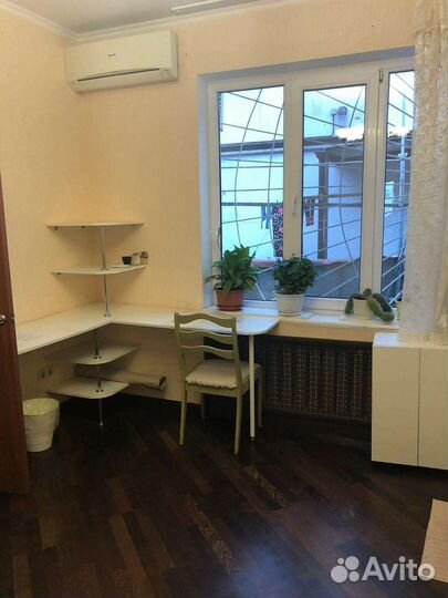 Стол угловой