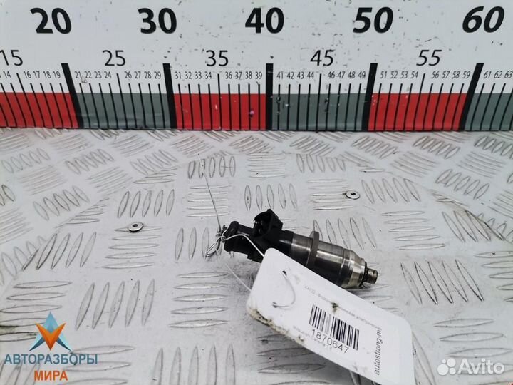 Форсунка Mitsubishi Carisma 1999 31375945