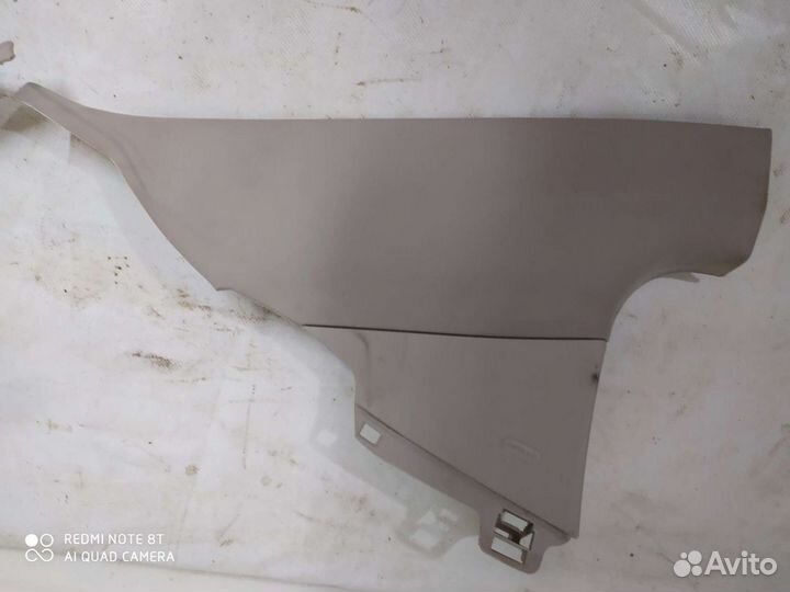 Пластик задних стоек Пежо 407