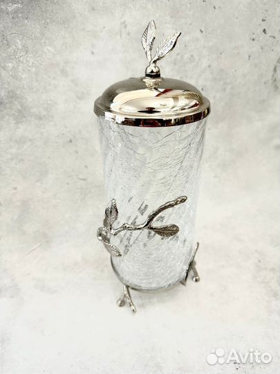 Емкость для сыпучих продуктов