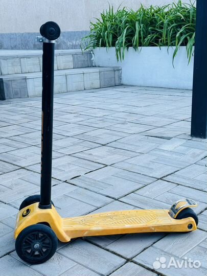 Самокат детский трехколесный