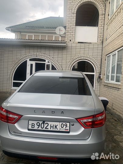 Задний багажник веста