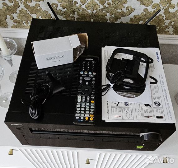 Av ресивер Onkyo TX-NR 929