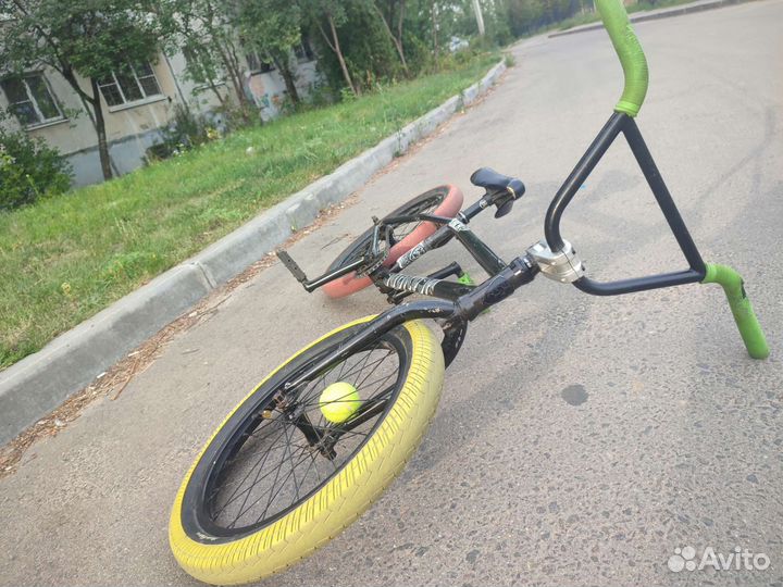 Велосипед BMX