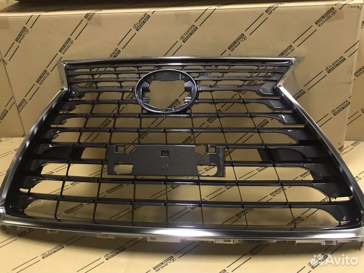 Решетка радиатора lexus nx 300 2017- 2021 год
