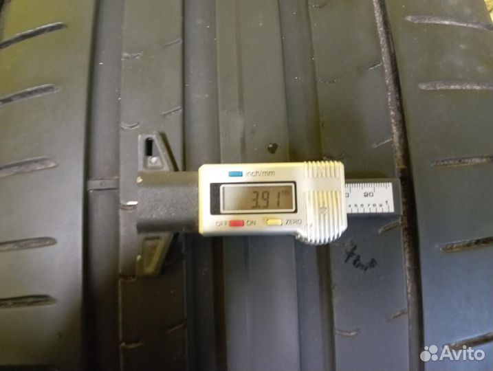 Pirelli P Zero PZ4 285/40 R21 109Y