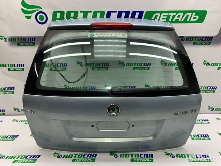 Крышка багажника в сборе задняя Skoda Octavia