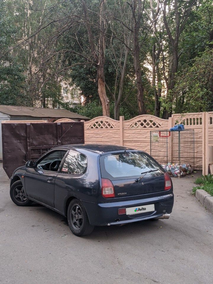 Mitsubishi Colt: фото владельца