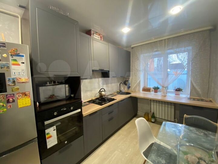 Коттедж 143 м² на участке 4,6 сот.