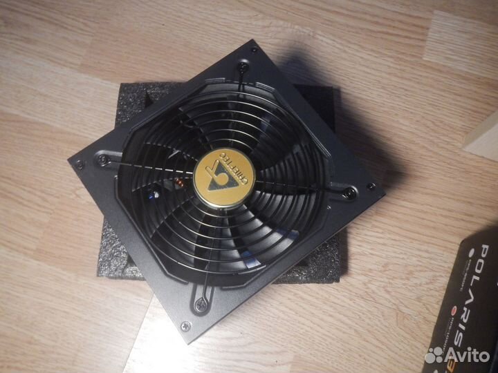 Chieftec Polaris PPS-1050FC-A3, 1050Вт, 135мм