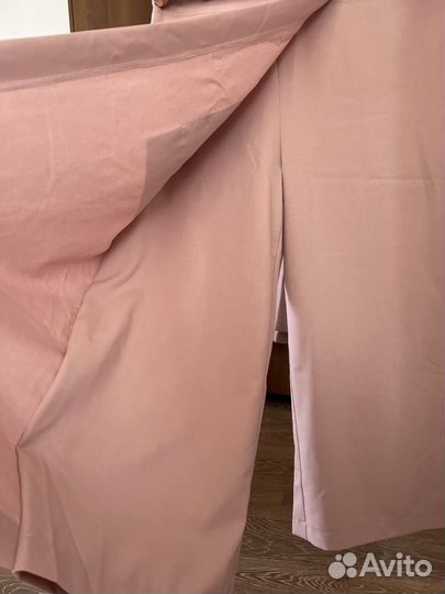 Продам костюм