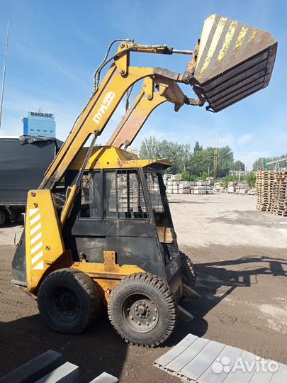 Мини-погрузчик Уралвагонзавод ПУМ-500, 2005